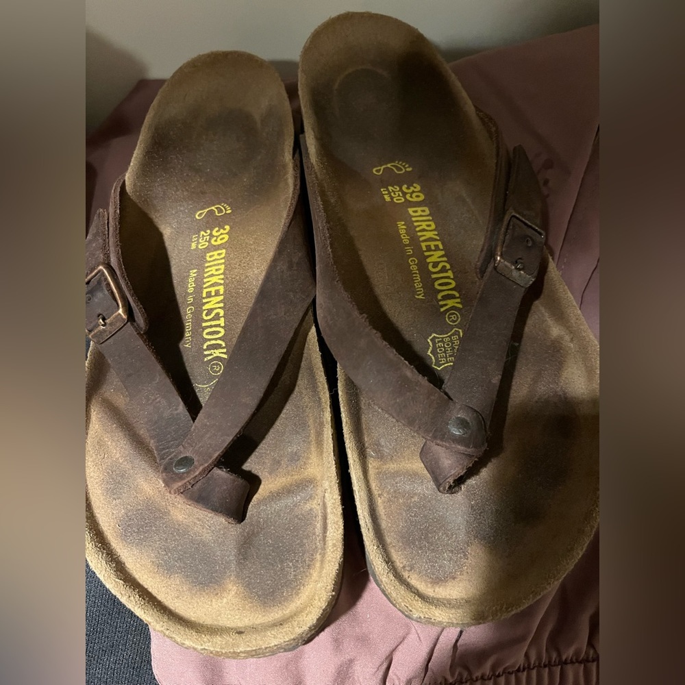 Birkenstock Adria flip flop style 39